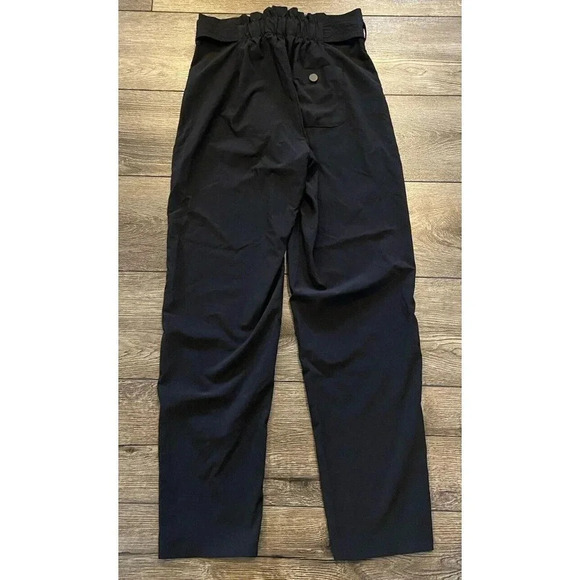Athleta Skyline Pants Paperbag Waist Tie Pleats Black Size 0 - Picture 4 of 6